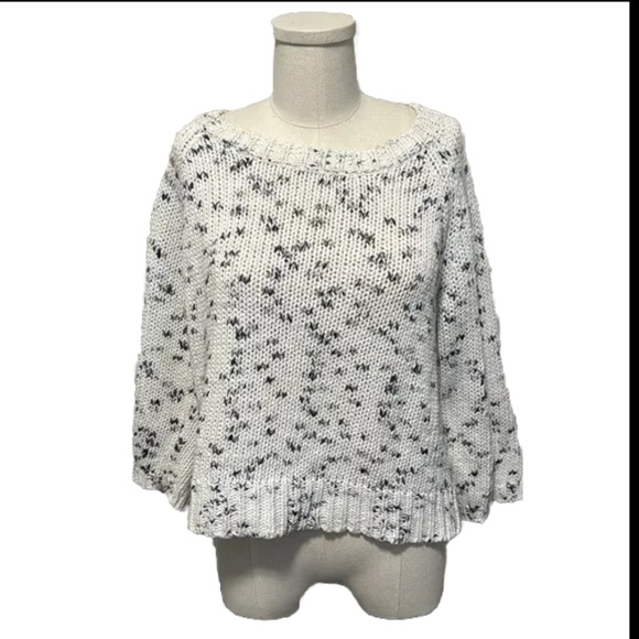 American Eagle Outfitters Sweaters - American Eagle Knit Patterened Crop Top Size XL